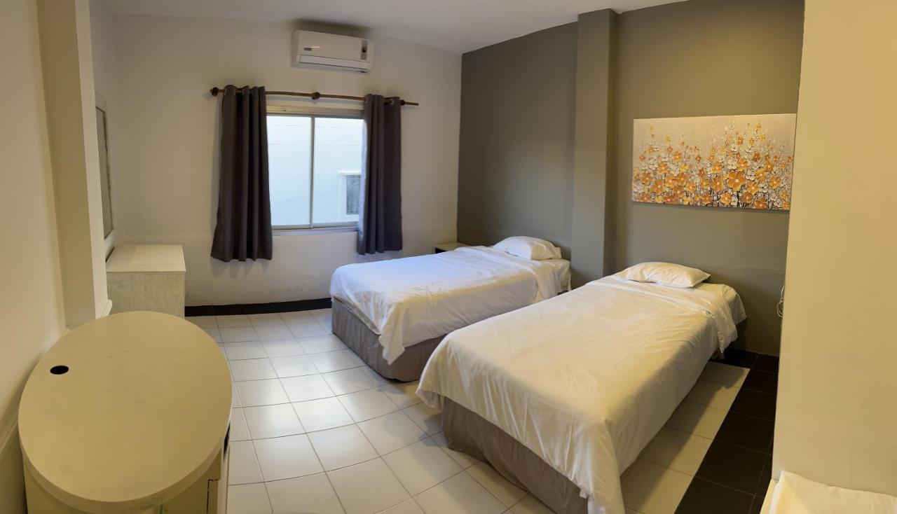 Center Hotell Chaweng Beach Exteriör bild